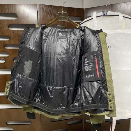 2025年11月14日秋冬新作Monclerダウンジャケット高品質人気商品/QIU工場