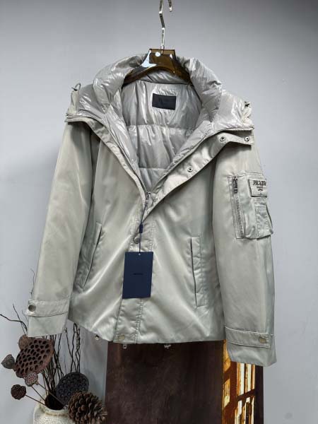 2025年11月14日秋冬新作PRADAダウンジャケット高品質人気商品/QIU工場