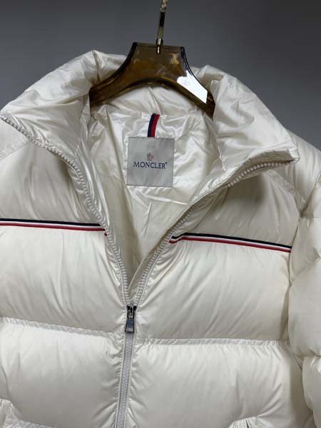 2025年11月17日秋冬新作Monclerダウンジャケット高品質人気商品/QIU工場