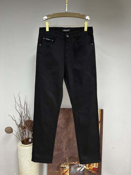 2025年11月17日秋冬新作Burberryジーパン高品質人気商品/QIU工場