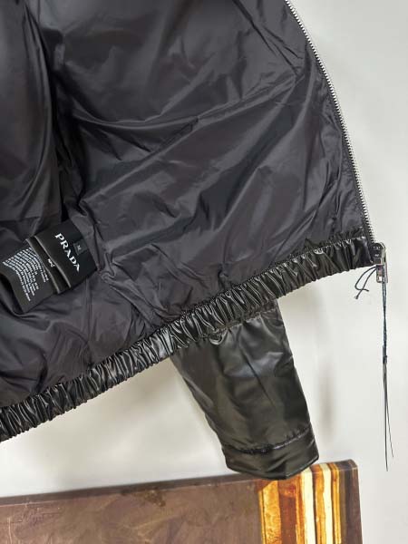 2025年11月17日秋冬新作Pradaダウンジャケット高品質人気商品女性用/QIU工場