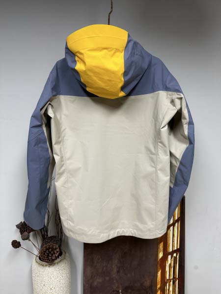 2025年11月17日秋冬新作ARCTERYXジャケット高品質人気商品/QIU工場