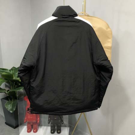 2025年11月17日秋冬新作Burberryダウンジャケット高品質人気商品/QIU工場