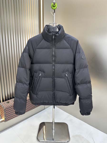 2025年11月17日秋冬新作Monclerダウンジャケット高品質人気商品/QIU工場