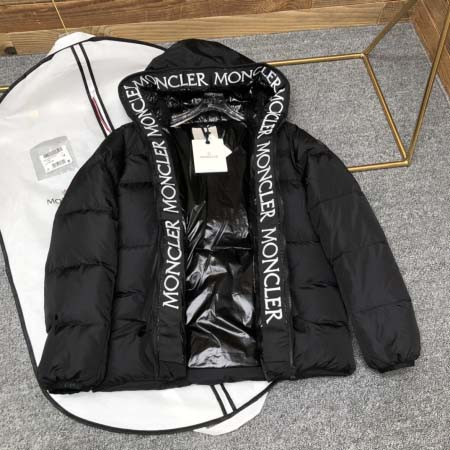 2025年11月17日秋冬新作Monclerダウンジャケット高品質人気商品/QIU工場