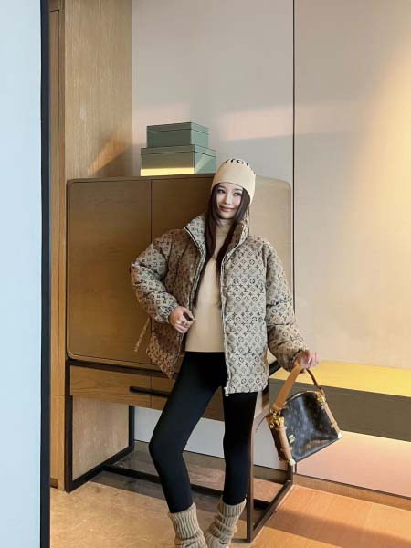 2025年11月18日入荷秋冬新作Louis Vuittonジャケット 綿の服 ファッション/誕生日プレゼント/贈り物 can工場