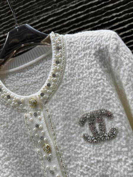 2025年11月18日入荷秋冬新作chanel ニット/セーターファッション/誕生日プレゼント/贈り物 can工場