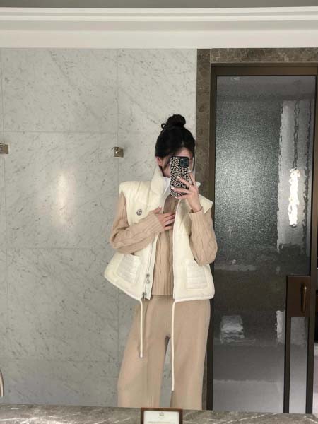 2025年11月22日入荷秋冬新作Monclerダウンジャケットファッション/誕生日プレゼント/贈り物 can工場