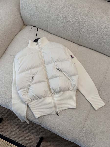 2025年11月22日入荷秋冬新作Monclerダウンジャケットファッション/誕生日プレゼント/贈り物 can工場