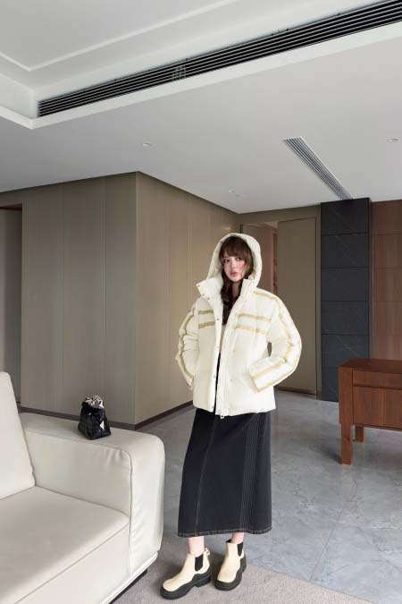 2025年11月22日入荷秋冬新作Diorダウンジャケットファッション/誕生日プレゼント/贈り物 can工場