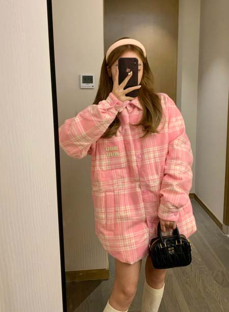 2025年11月23日入荷秋冬新作MiuMiuダウンジャケットファッション/誕生日プレゼント/贈り物 can工場