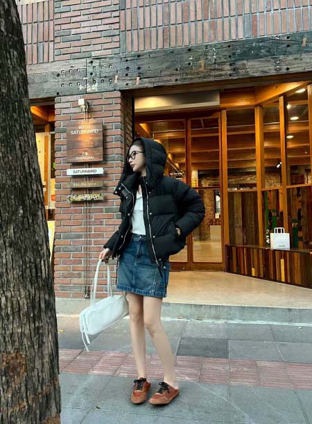 2025年11月23日入荷秋冬新作Loeweダウンジャケットファッション/誕生日プレゼント/贈り物 can工場