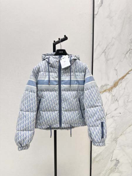 2025年11月23日入荷秋冬新作Diorダウンジャケットファッション/誕生日プレゼント/贈り物 can工場