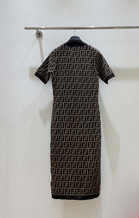 2025年11月23日入荷秋冬新作Fendiファッション/誕生日プレゼント/贈り物 can工場