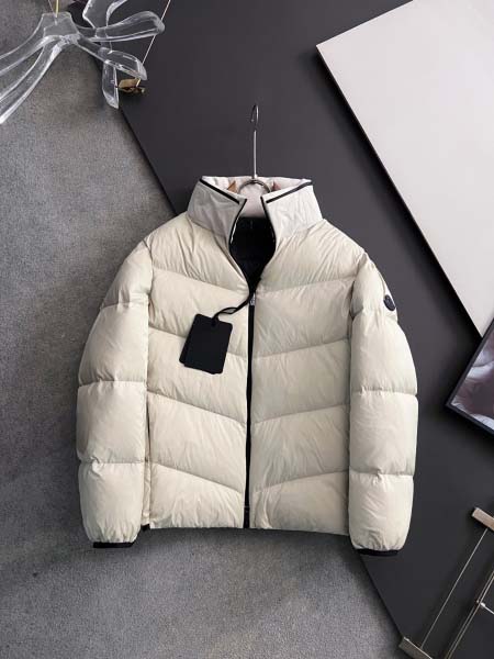 2025年11月24日入荷秋冬新作Monclerダウンジャケット高級なプレゼント/誕生日プレゼント/高品質/メンツ/記念品/ wenzhou工場