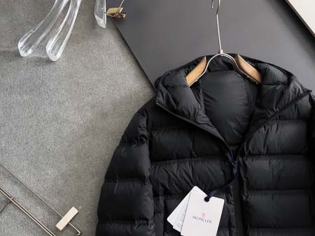 2025年11月25日入荷秋冬新作Monclerダウンジャケット高級なプレゼント/誕生日プレゼント/高品質/メンツ/記念品/ wenzhou工場