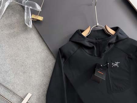 2025年11月26日入荷秋冬新作ARCTERYXスウェット 高級なプレゼント/誕生日プレゼント/高品質/メンツ/記念品/ wenzhou工場