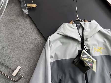 2025年11月26日入荷秋冬新作ARCTERYX長袖高級なプレゼント/誕生日プレゼント/高品質/メンツ/記念品/ wenzhou工場