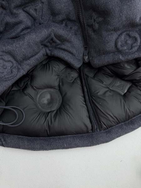 2025年11月27日秋冬新作Louis Vuittonダウンジャケット高品質人気商品/LDF工場