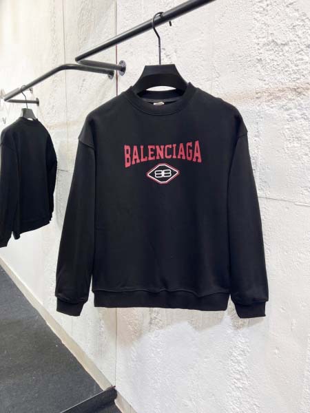 2025年11月3日秋冬新作BALENCIAGAスウェット高...