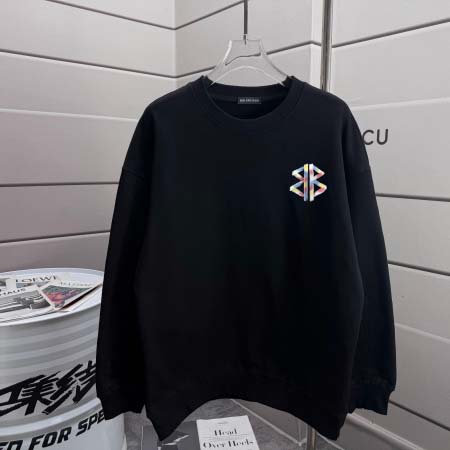 2025年11月3日秋冬新作BALENCIAGAスウェット高...