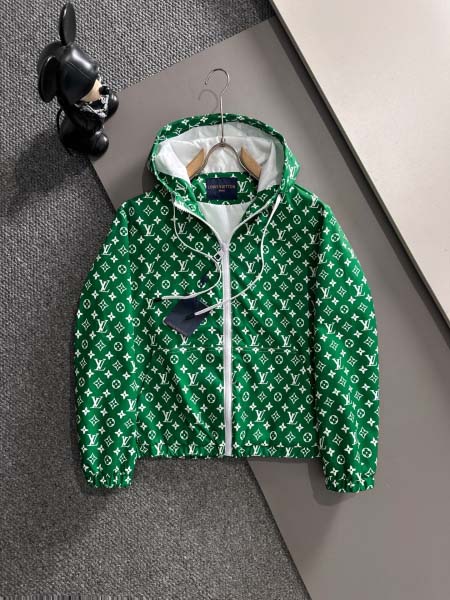 2025年11月4日秋冬新作Louis Vuittonジャケ...