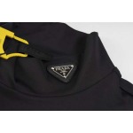 2025年11月4日秋冬新作PRADA長袖Tシャツ高品質人気商品/LDF工場