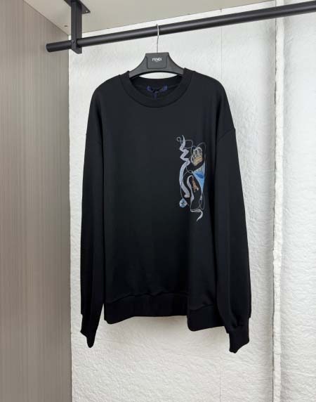 2025年11月4日秋冬新作Louis vuittonスウェ...