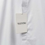 2025年11月8日秋冬新作VALENTINOシャツ高品質人気商品/LDF工場