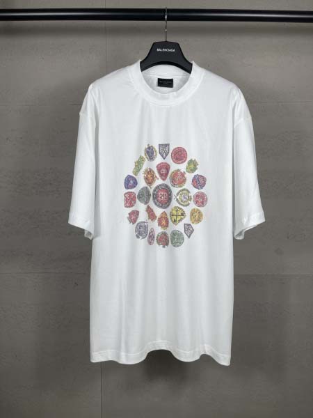 2025年11月12日秋冬新作BALENCIAGA半袖 tシ...