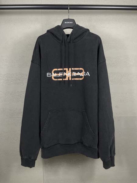 2025年11月12日秋冬新作BALENCIAGAジャケット...