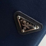 2025年11月12日秋冬新作PRADAズボン人気商品/LDF工場