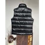 2025年11月14日秋冬新作Monclerダウンベスト高品質人気商品/QIU工場