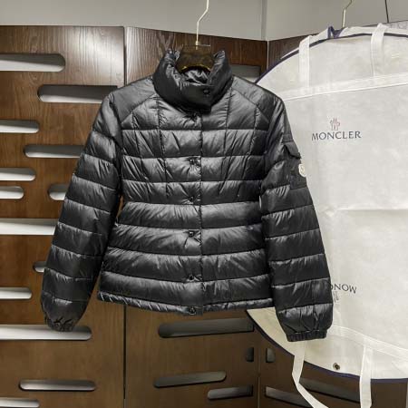 2025年11月14日秋冬新作Monclerダウンジャケット...