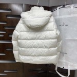 2025年11月14日秋冬新作Monclerダウンジャケット高品質人気商品/QIU工場