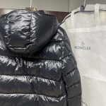 2025年11月14日秋冬新作Monclerダウンジャケット高品質人気商品/QIU工場