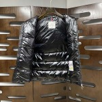 2025年11月14日秋冬新作Monclerダウンベスト高品質人気商品/QIU工場