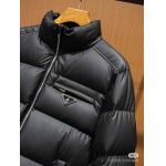 2025年11月14日秋冬新作PRADAダウンジャケット高品質人気商品/QIU工場