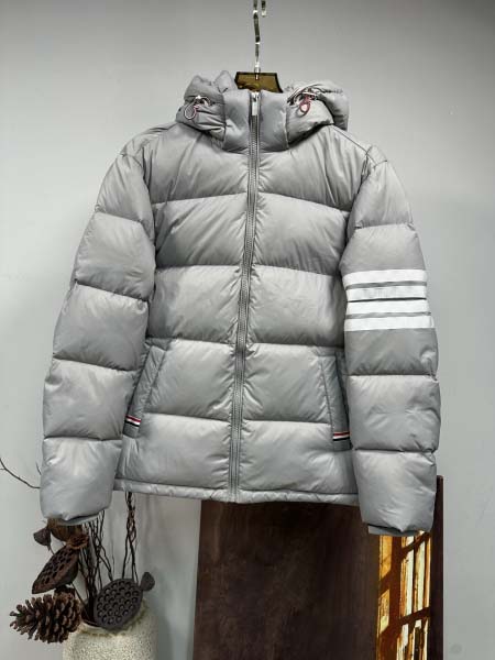 2025年11月14日秋冬新作Thom browneダウンジ...