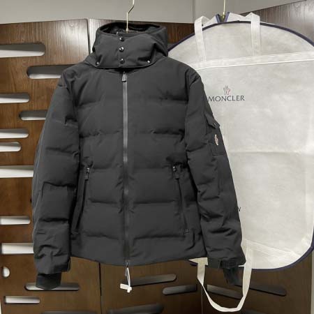 2025年11月14日秋冬新作Monclerダウンジャケット...