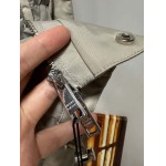 2025年11月14日秋冬新作PRADAダウンジャケット高品質人気商品/QIU工場