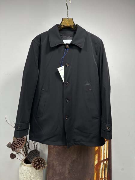 2025年11月14日秋冬新作Burberryダウンジャケッ...