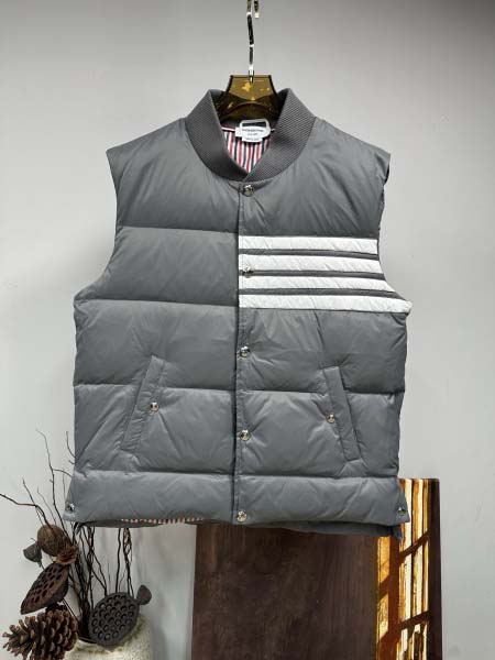 2025年11月14日秋冬新作Thom browneダウンベ...