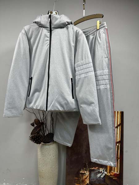 2025年11月14日秋冬新作Thom browneダウンジ...