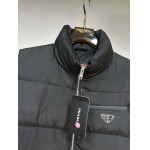 2025年11月14日秋冬新作Prada綿の服高品質人気商品/QIU工場