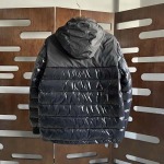 2025年11月14日秋冬新作Monclerダウンジャケット高品質人気商品/QIU工場