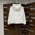 2025年11月14日秋冬新作Monclerジャケット高品質人気商品/QIU工場