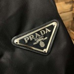 2025年11月17日秋冬新作Pradaジャケット高品質人気商品/QIU工場