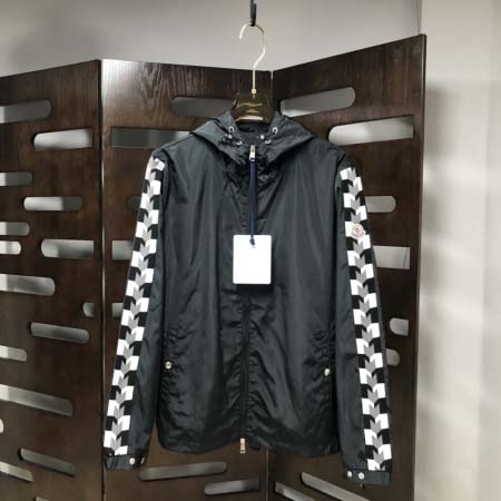 2025年11月17日秋冬新作MONCLERジャケット高品質...