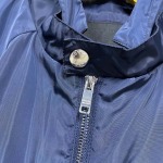 2025年11月17日秋冬新作Pradaジャケット高品質人気商品/QIU工場